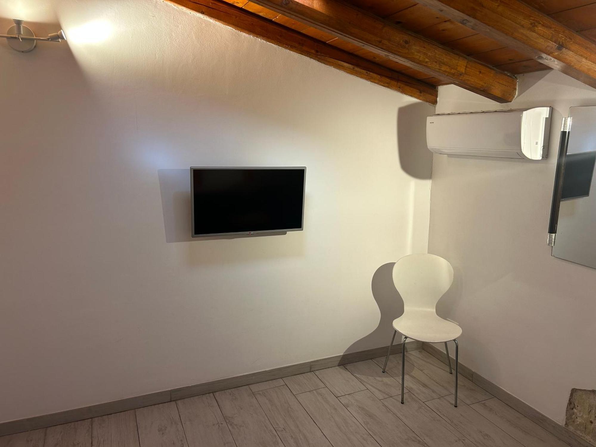 Deni'S Apartments Syracuse Ngoại thất bức ảnh