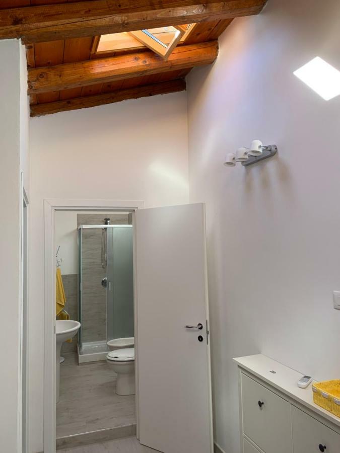 Deni'S Apartments Syracuse Ngoại thất bức ảnh